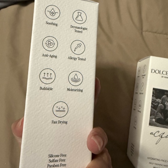 Dolce Glow Hydrating Face Mist Self-Tanning Water - Picture 4 of 4